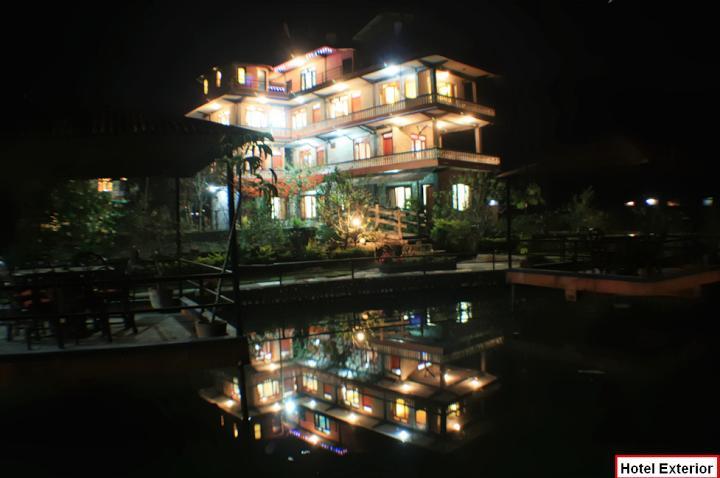 Green Peace Resort Pokhara Dış mekan fotoğraf